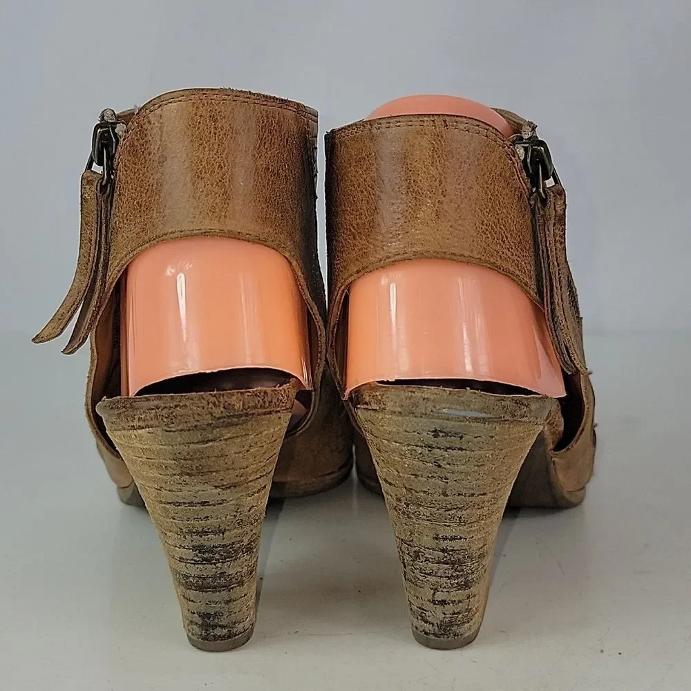 Paul Green Cayanne‎ Peep Toe Sandal (Women)